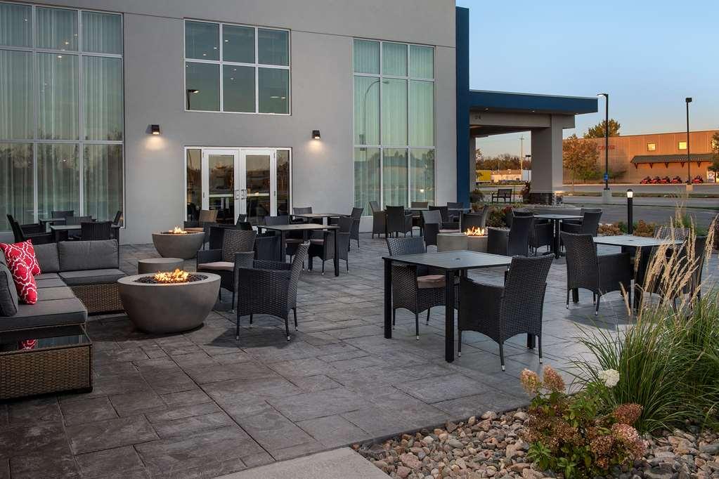 Hampton Inn Warroad Zewnętrze zdjęcie